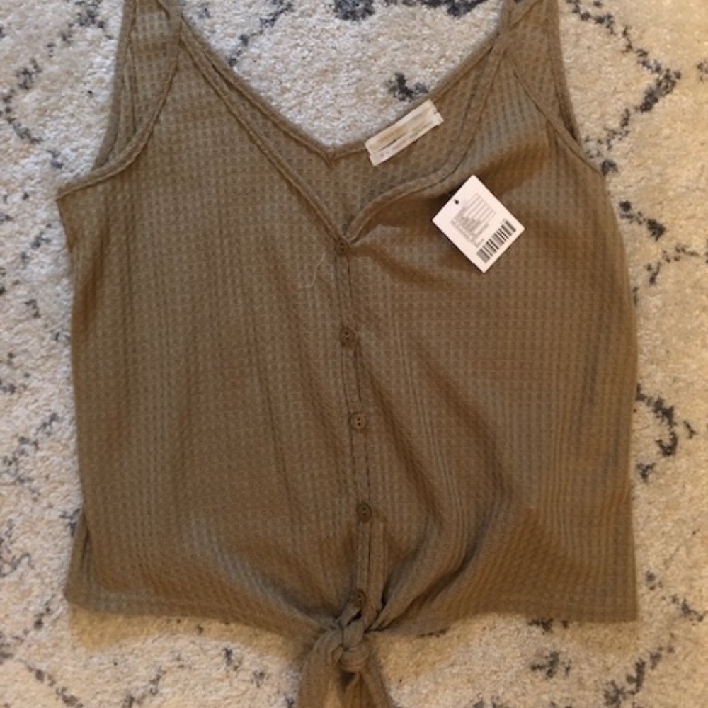 Urban Outfitters NWT Knot Tank